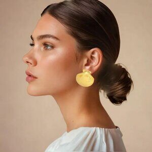 Kymata Shells Gold Plated